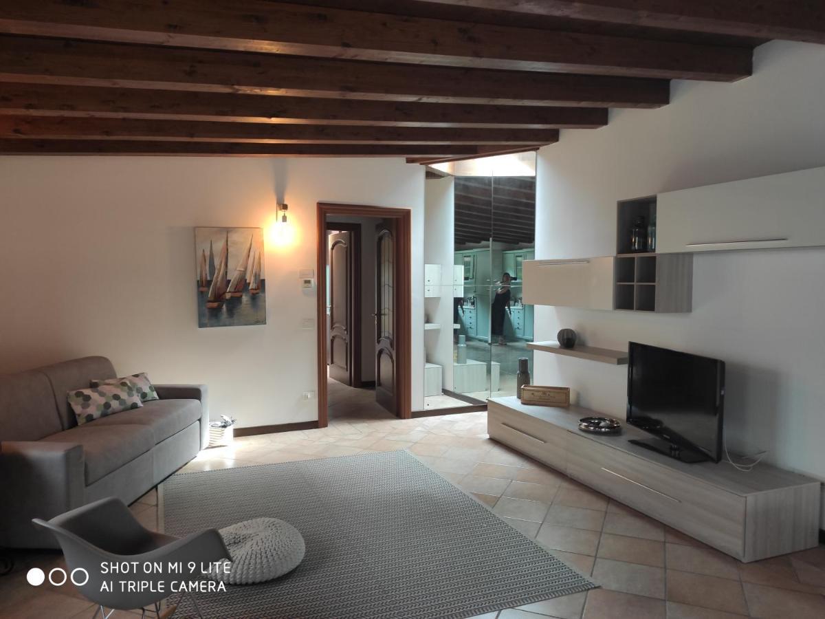 Secret Garden Mandello Apartment Мандельо дел Ларио Екстериор снимка